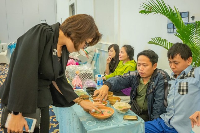 Hạnh phúc giản dị của đôi vợ chồng khuyết tật ở Cần Thơ ảnh 4