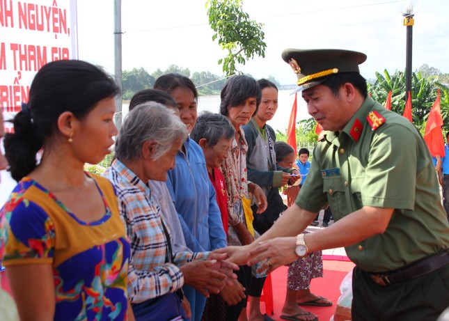 An Giang ra quân chiến dịch tình nguyện hè 2020 ảnh 2