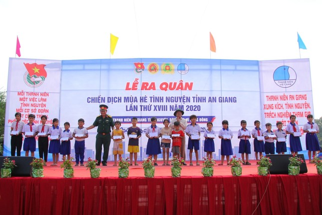 An Giang ra quân chiến dịch tình nguyện hè 2020 ảnh 5