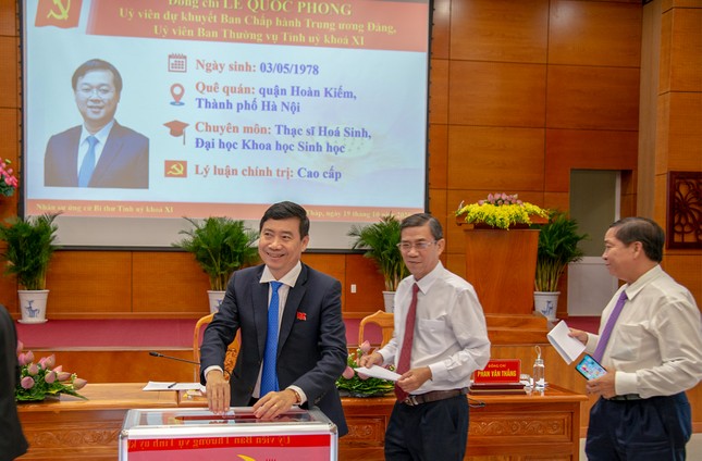 Nguyên Bí thư thứ nhất TƯ Đoàn Lê Quốc Phong được bầu làm Bí thư Tỉnh ủy Đồng Tháp ảnh 2