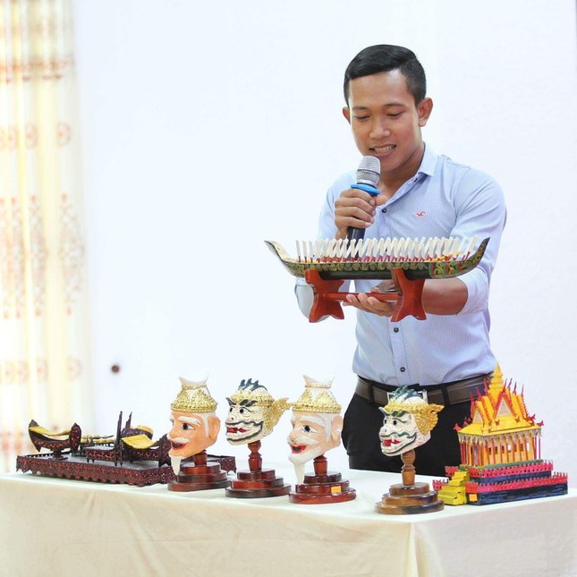 Nghệ nhân 9x dân tộc Khmer khát khao bảo tồn giá trị truyền thống ảnh 9