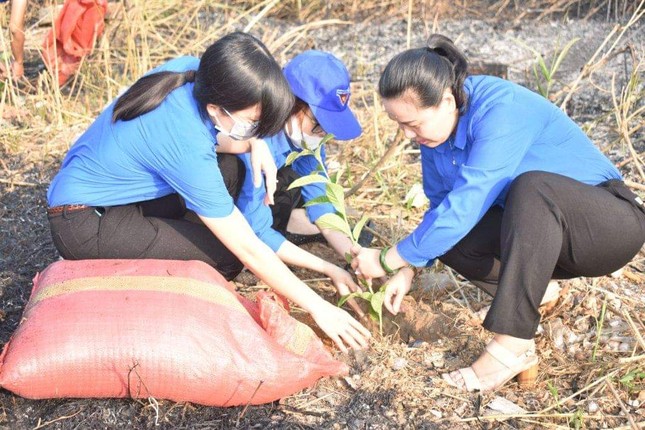 Sóc Trăng khởi động Tháng Thanh niên với nhiều hoạt động ý nghĩa ảnh 1