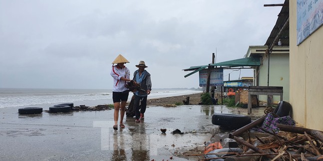 Thanh Hóa cấm biển, đóng cửa sân bay ứng phó với bão số 7 ảnh 3