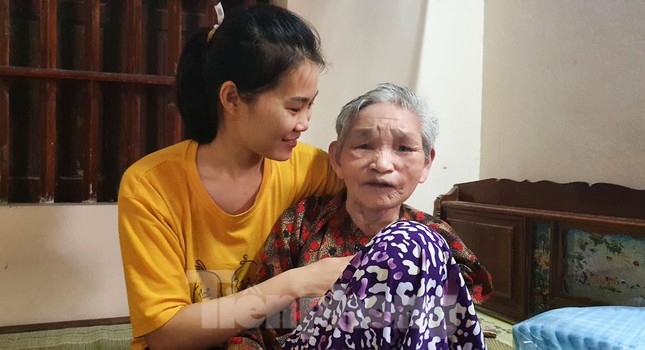 Người dân quê nhà vui, tự hào lần đầu có người lên ngôi Hoa hậu Việt Nam là Đỗ Thị Hà ảnh 3