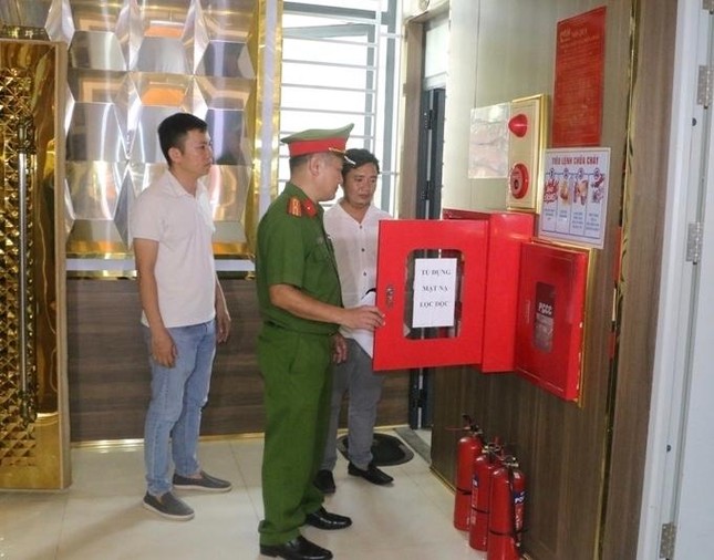 Kiểm điểm nhiều tập thể, cá nhân để xảy ra vi phạm về phòng cháy chữa cháy ảnh 1