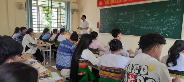 Thanh Hoá xin ý kiến mức tạm thu học phí năm học 2023-2024 ảnh 1