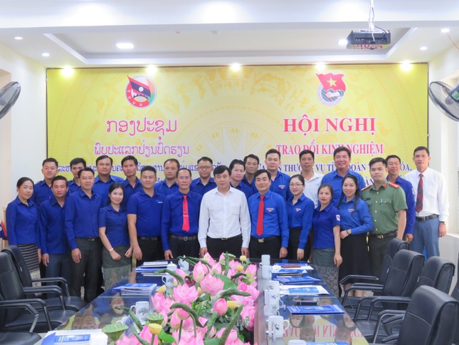 Trao đổi kinh nghiệm công tác Đoàn giữa tỉnh Thanh Hóa và Hủa Phần (Lào) ảnh 2