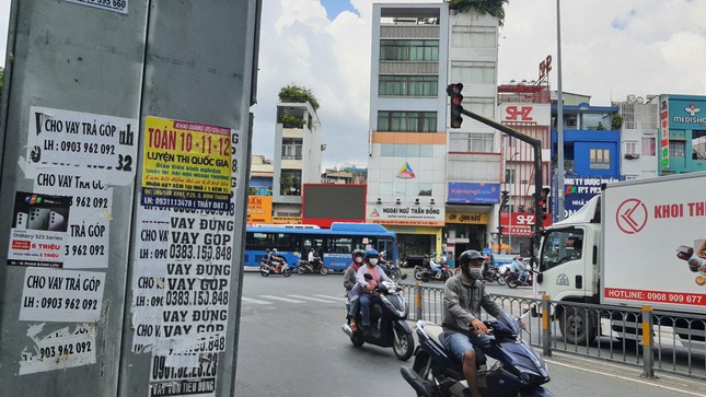 Ngăn chặn 'tín dụng đen' lôi kéo người thân của bệnh nhân trước cổng bệnh viện ảnh 2