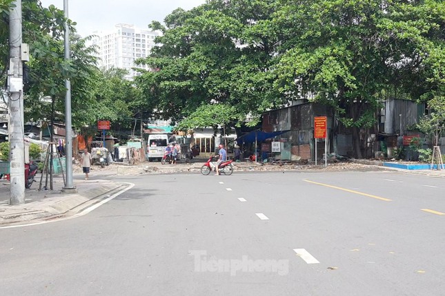 Bắt nóng hai thanh niên cướp xe máy của tài xế xe ôm ở TPHCM ảnh 3
