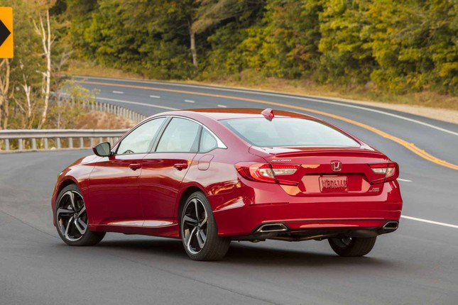Ưu và nhược điểm của Honda Accord 2018 ảnh 3