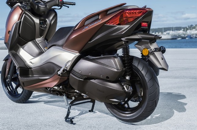 Yamaha XMax 250 2018 có giá bán gần 130 triệu đồng ở Malaysia ảnh 2