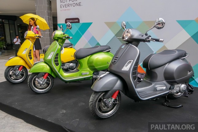 Vespa GTS Super 300 2018 có giá bán 158 triệu đồng ở Malaysia ảnh 1