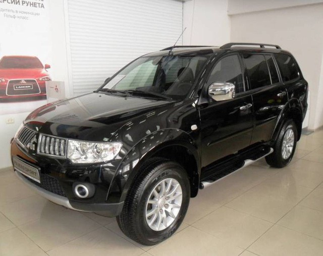 Những chiếc SUV 7 chỗ cũ có giá trên dưới 500 triệu đồng ảnh 1
