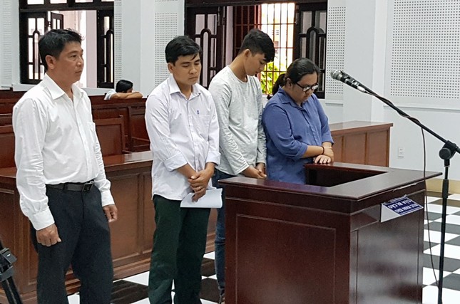 Tham ô tài sản, nguyên Chi cục trưởng Thi hành án lĩnh 7 năm tù ảnh 1