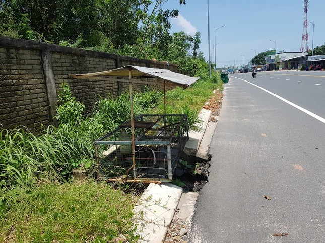 Hàng trăm nắp cống trên tuyến đường đẹp nhất đảo Phú Quốc bị trộm cắp ảnh 8
