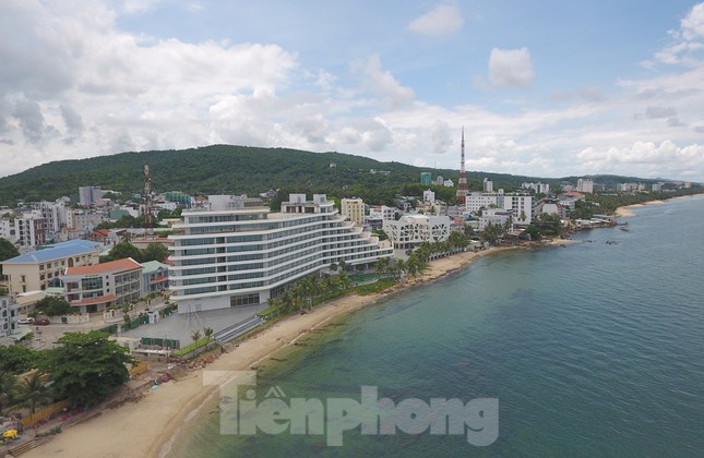 Nhìn từ trên cao đảo ngọc Phú Quốc bị ‘băm nát’ do buông lỏng quản lý ảnh 6