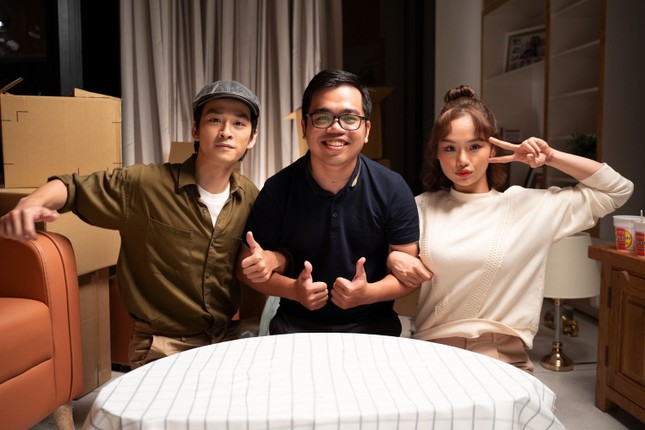 Miu Lê kể chuyện bạn thân khác giới dở khóc, dở cười với "thầy Ngạn" trong MV mới ảnh 1