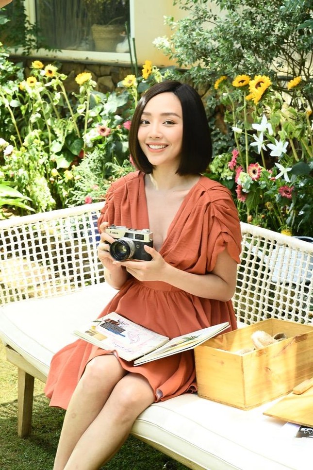 Tóc Tiên hóa “hậu phương” dịu dàng, thấu hiểu trong MV kết hợp cùng Binz ảnh 2