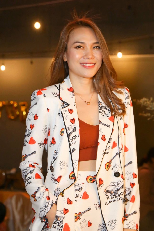 “Chị đẹp” Mỹ Tâm bất ngờ trở thành KOL xịn sò, rủ rê fan đến rạp xem phim điện ảnh “Ròm“ ảnh 2