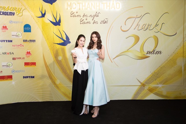 Thanh Thảo Hugo triệu tập “đại hội võ lâm” làng MC khiến thanh xuân 8x, 9x ùa về ảnh 5