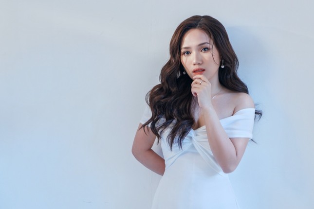 Thùy Chi tái xuất V-Pop với bản ballad buồn do ViruSs sáng tác, kết hợp cùng Trấn Thành ảnh 3