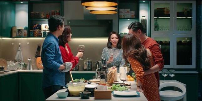 “Tiệc Trăng Máu“: Bản remake hài hước, trọn vẹn của đạo diễn Nguyễn Quang Dũng ảnh 7