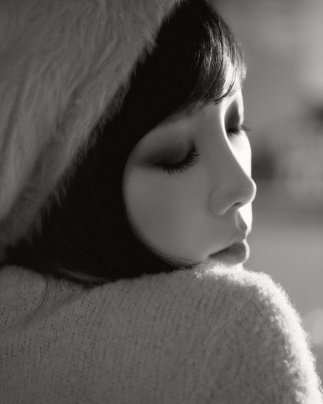 Taeyeon tung loạt ảnh retro xinh như mộng “nhá hàng” cho mini-album thứ 4 ảnh 1