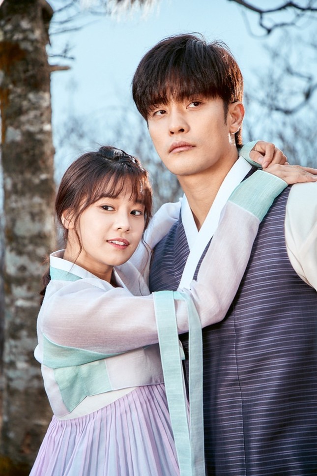 Hoàng Yến Chibi “nảy sinh tình cảm” với nam thần Hàn Quốc Sung Hoon trong dự án Việt - Hàn ảnh 4