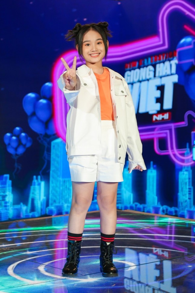 Giọng hát Việt nhí: Big Daddy - Emily tung quà “khủng” nhưng lại là đội “ế” nhất tập 1 ảnh 8