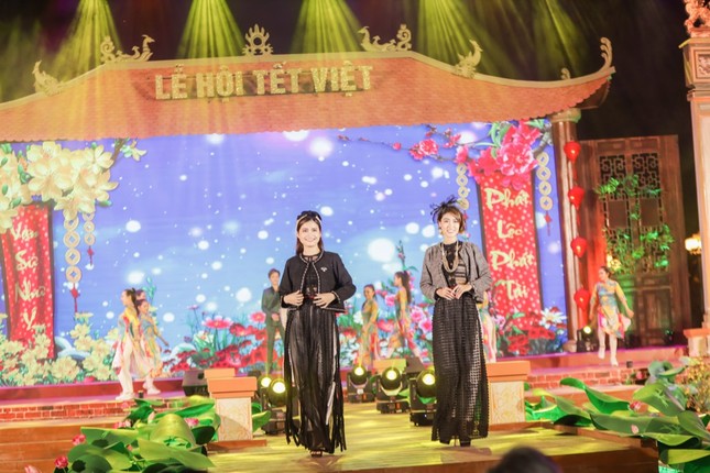 Teen Sài Gòn có thể tranh thủ đón Tết sớm, chụp ảnh đẹp lung linh tại “Lễ hội Tết Việt 2021” ảnh 2