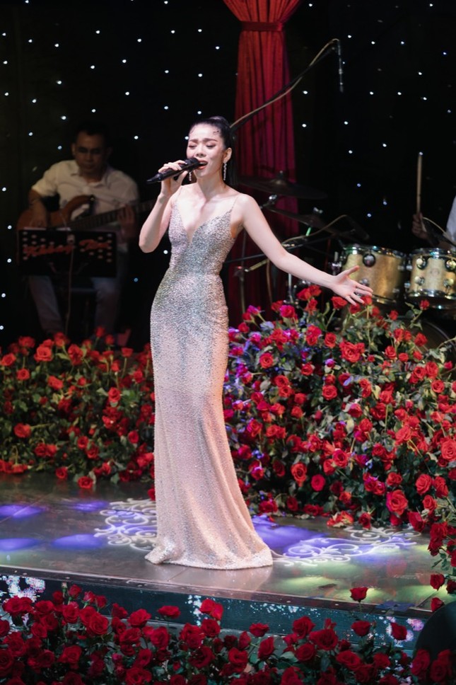 Lệ Quyên làm sống lại lần nữa “Q Show 2”, bật mí về MV kết hợp cùng đạo diễn Kawaii Tuấn Anh ảnh 2