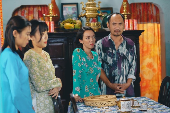 Tiến Luật thừa nhận có quỹ đen, Thu Trang tức giận khi thấy chồng giấu 10 triệu đồng ảnh 1