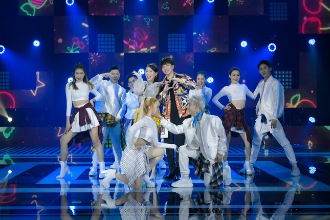 Bùi Anh Tuấn hát cùng Quán quân “King of Rap”, Hòa Minzy nhận rapper Lăng LD làm em trai ảnh 6