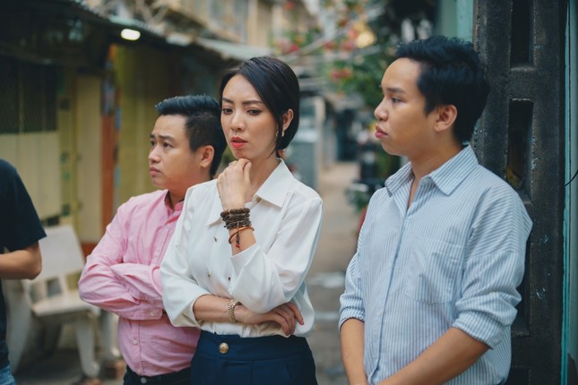 Phim hài Tết của Tiến Luật bất ngờ đạt Top 1 Trending, Thu Trang nói điều này với chồng ảnh 2