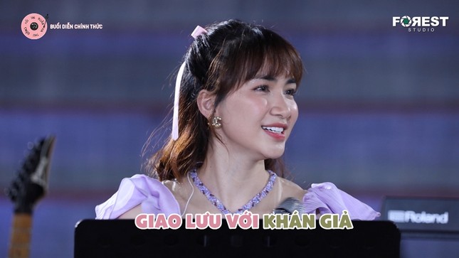 Hòa Minzy - Văn Mai Hương tiếp tục khuấy đảo Top Trending với loạt hit đình đám ảnh 6