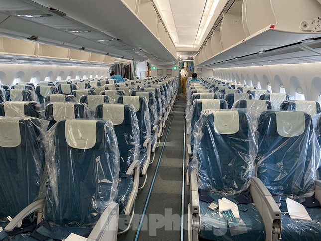 Phi công chuyến bay Guinea Xích đạo: Nhiều thách thức nhưng rất đỗi tự hào ảnh 2
