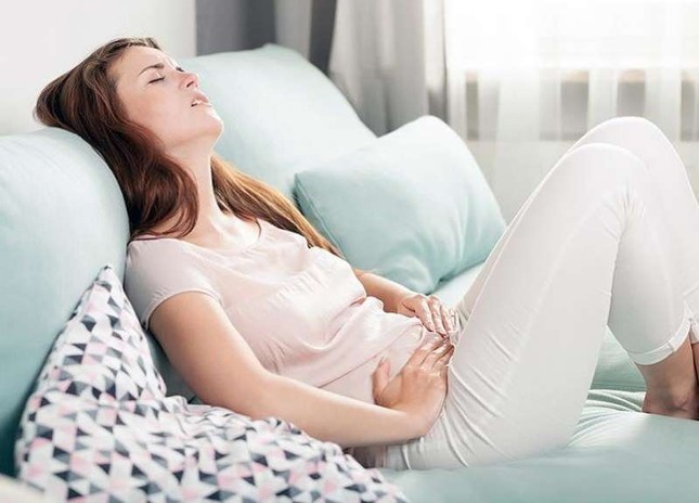 Chị em đi khám ung thư ngay nếu có những dấu hiệu này ảnh 1