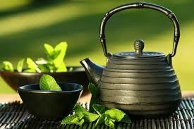 Không muốn phá gan hại thận thì dừng ngay những kiểu uống nước này ảnh 1