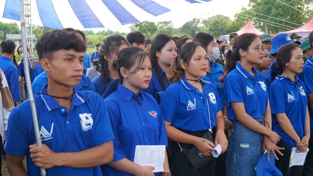 Thanh niên tình nguyện hè 2023 tại TT-Huế: Tạo dấu ấn xã hội tích cực ảnh 2