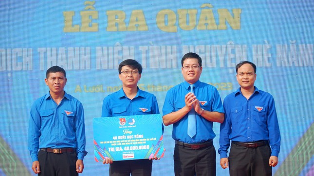 Thanh niên tình nguyện hè 2023 tại TT-Huế: Tạo dấu ấn xã hội tích cực ảnh 16