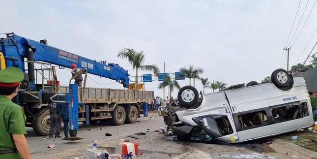 Vụ tai nạn làm 8 người chết ở Quảng Nam: Xe khách chở vượt số người quy định, chạy quá tốc độ - Ảnh 5.