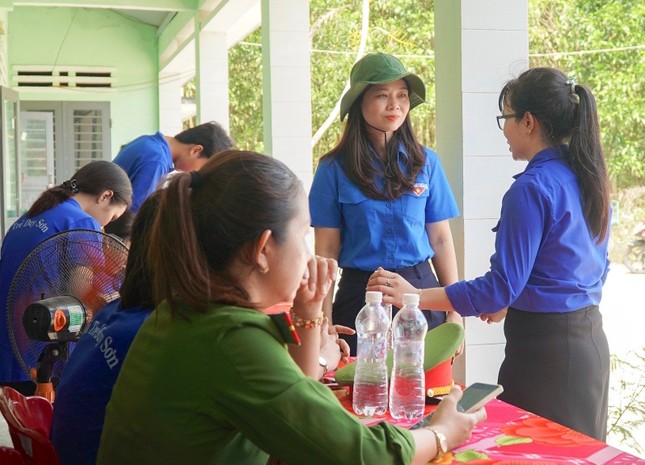 Tuổi trẻ Quảng Nam sôi nổi ra quân Chiến dịch Thanh niên tình nguyện hè 2023 ảnh 4