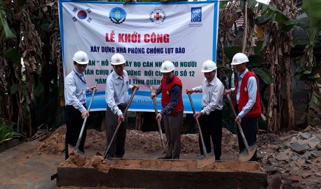 Xây 300 nhà an toàn cho người dân vùng bão lũ ảnh 1