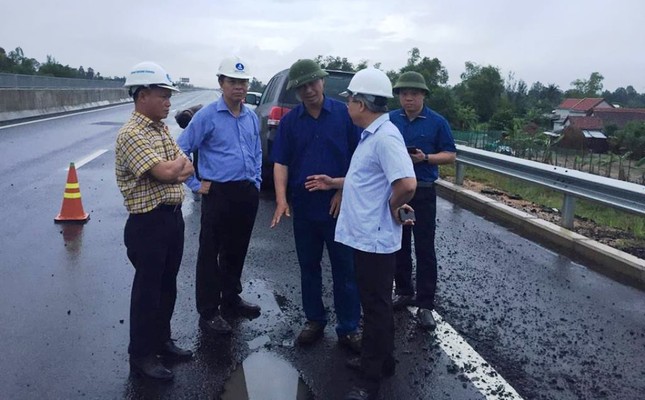 Sửa chữa hư hỏng cao tốc Đà Nẵng – Quảng Ngãi chưa đáp ứng yêu cầu ảnh 1