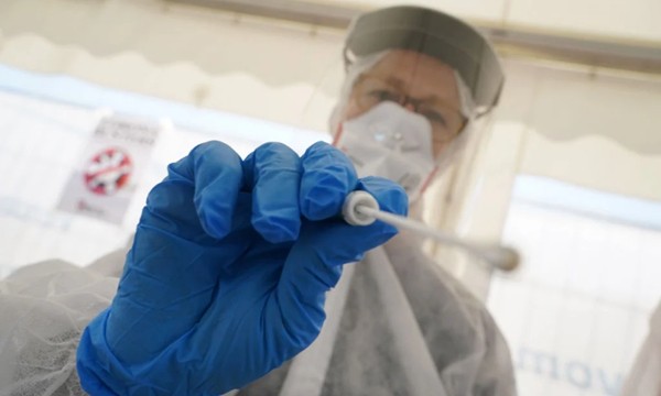 Nam Phi: Cảnh báo khẩn cấp khi một xe tải chở mẫu virus corona SỐNG bị cướp ảnh 1