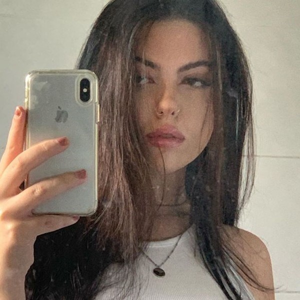 Đăng ảnh selfie lên mạng, cô gái 17 tuổi được gọi là “kiếp sau của Michael Jackson” ảnh 4