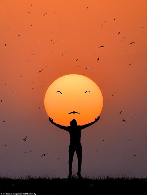 Chàng trai “làm chủ bầu trời” dù chẳng đi đâu, chỉ chụp ảnh hoàng hôn mà ai cũng ấn tượng ảnh 1
