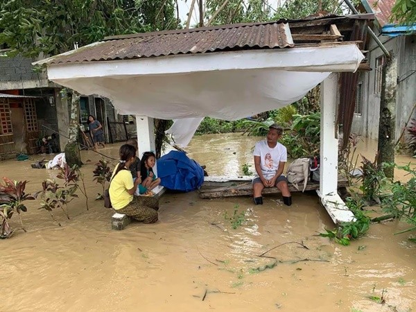 Bão Molave (bão số 9) sắp vào Việt Nam đã có sức tàn phá thế nào khi đi qua Philippines? ảnh 2