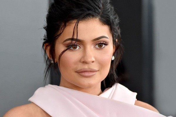 Tạm biệt Kylie Jenner, đây mới là nữ tỷ phú tự thân trẻ nhất thế giới với tài sản gấp rưỡi cô nàng ảnh 3