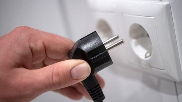 Ấn Độ: Nhận hóa đơn tiền điện, một người bị lên cơn tăng huyết áp, phải đưa đi cấp cứu ảnh 3